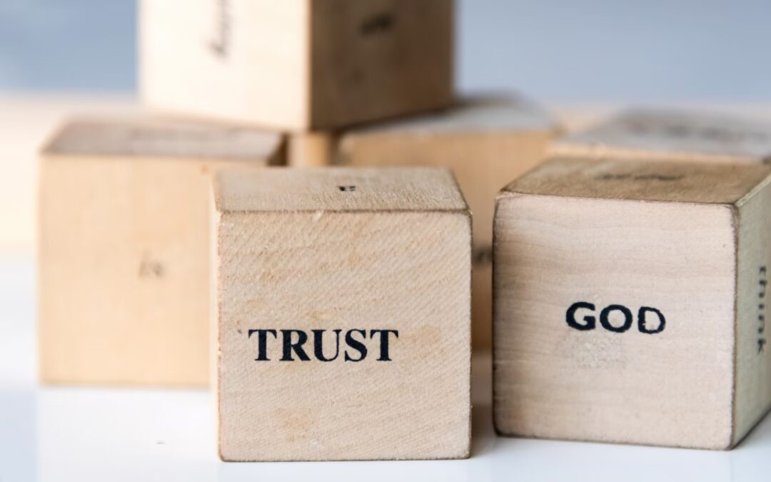 Helping Kids Trust God in Troubled Times: Practical Ways to Guide Children Through Difficult World Events